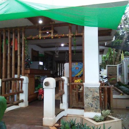 Happy Time Palawan Hotel Puerto Princesa Buitenkant foto
